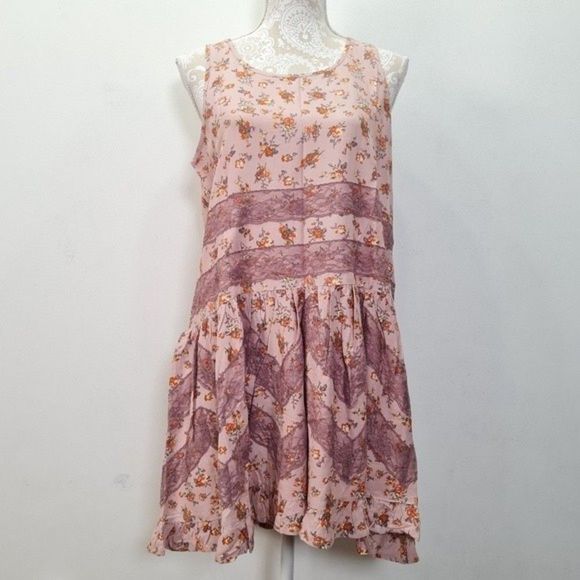 Logo Lavish Lori Goldstein Pink Floral Lace Sleeveless Tunic Top US 8 - Picture 2 of 15